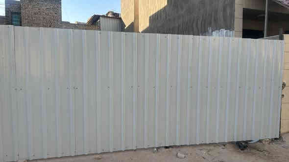 السلام عليكم ورحمة الله وبركاته

فرصة ممتازة لشراء قطعة أرض ذات موقع حيوي ومناسب للسكن أو الاستثمار:

📐 المساحة: 126 متر
📏 الواجهة: 9 متر
📏 النزال: 14 متر
🏡 الصنف: زراعي 25
📍 الموقع: المنصور – علي الصالح – شارع جامع زغل – الفرع الرابع
موقع هادئ وخدمي وقريب من جميع المرافق الأساسية.

📞 للاستفسار والتواصل:
واتساب: ***********
أو مراسلة الصفحة على الخاص.
