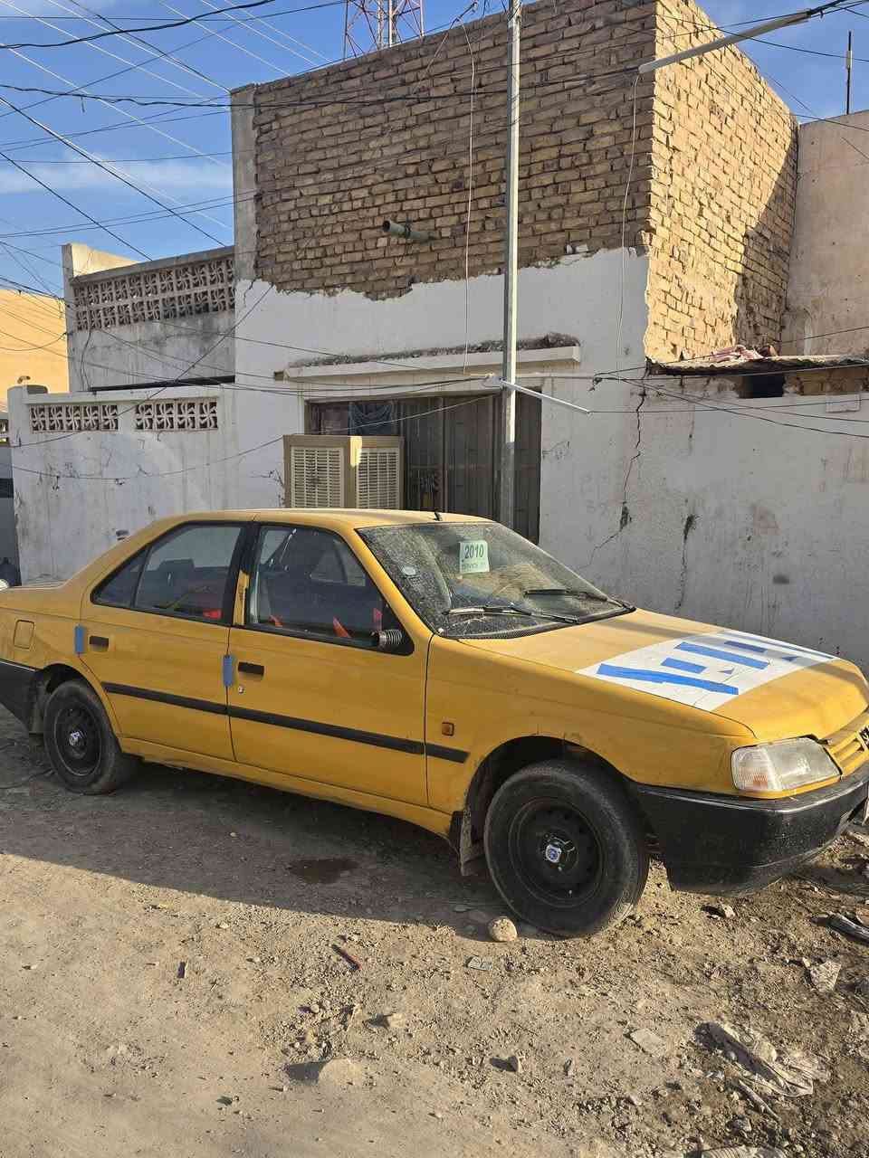 السلام عليكم مكلف بالنشر بيجو 2009 رقم الماني كير عادي بي خلل ابيعها هيج سعرها 13 ورقه وبيها مجال زين رقم صاحبها *********** اتصل وتدلل
