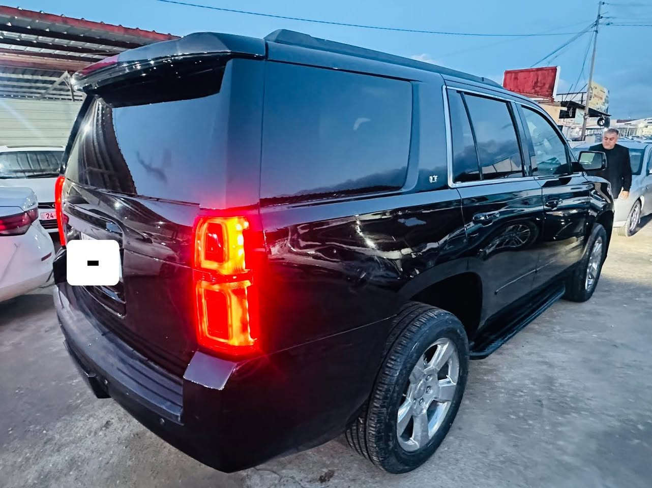 تاهو موصفات LT موديل 2016 سياره كويتي منافيس كويته سعر 177 مجال ***********بدون رقم سياره
