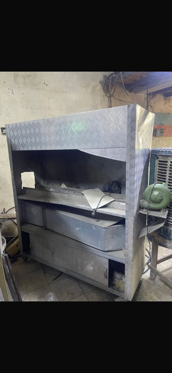 غراض مطعم للبيع عدد الكراسي 20 عدد الطبلات 8العنون بغداد الاستفسار***********الستفسار👉
