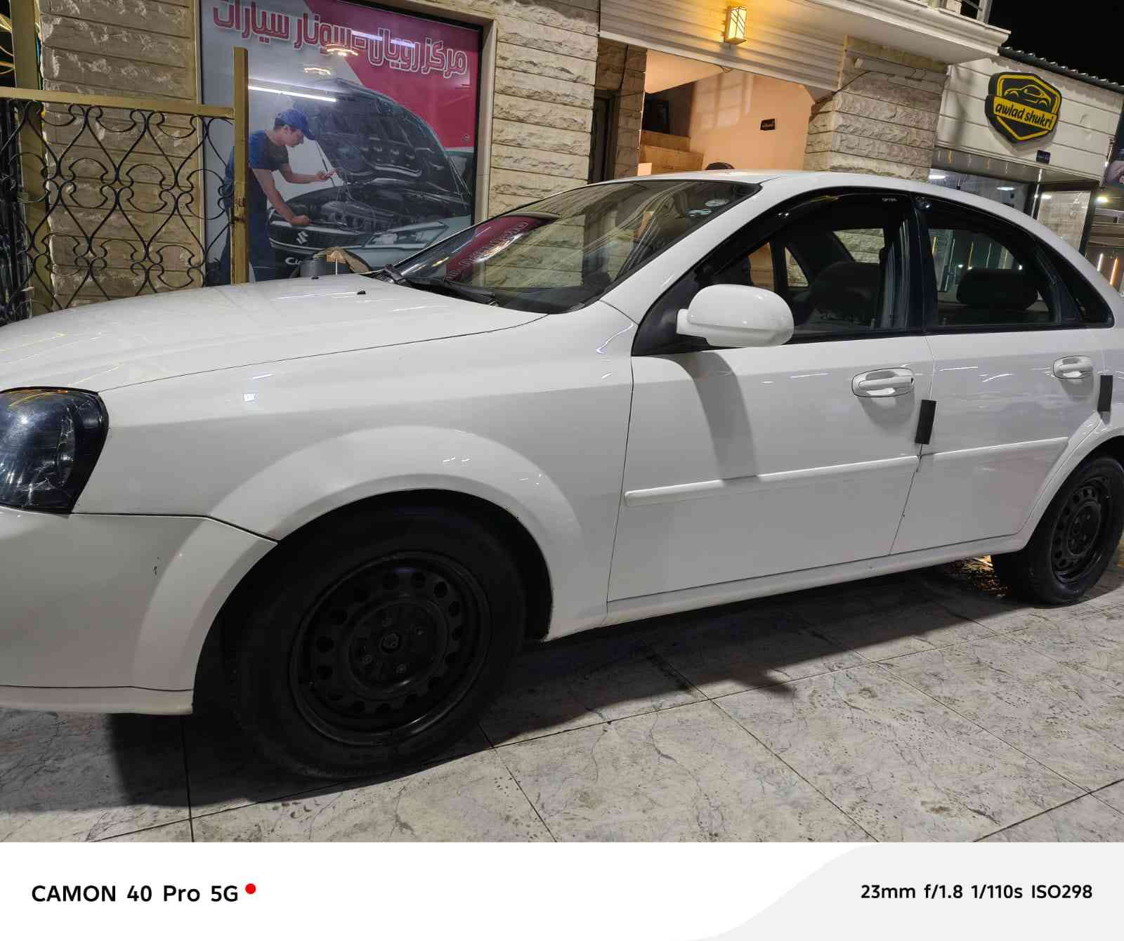 اوبترا 2009 توماتيك
بيها 3 قطع صبغ بدون دواخل 
محرك كير شرط شرط التحويل 
مكان موصل ايسر 
***********
***********
