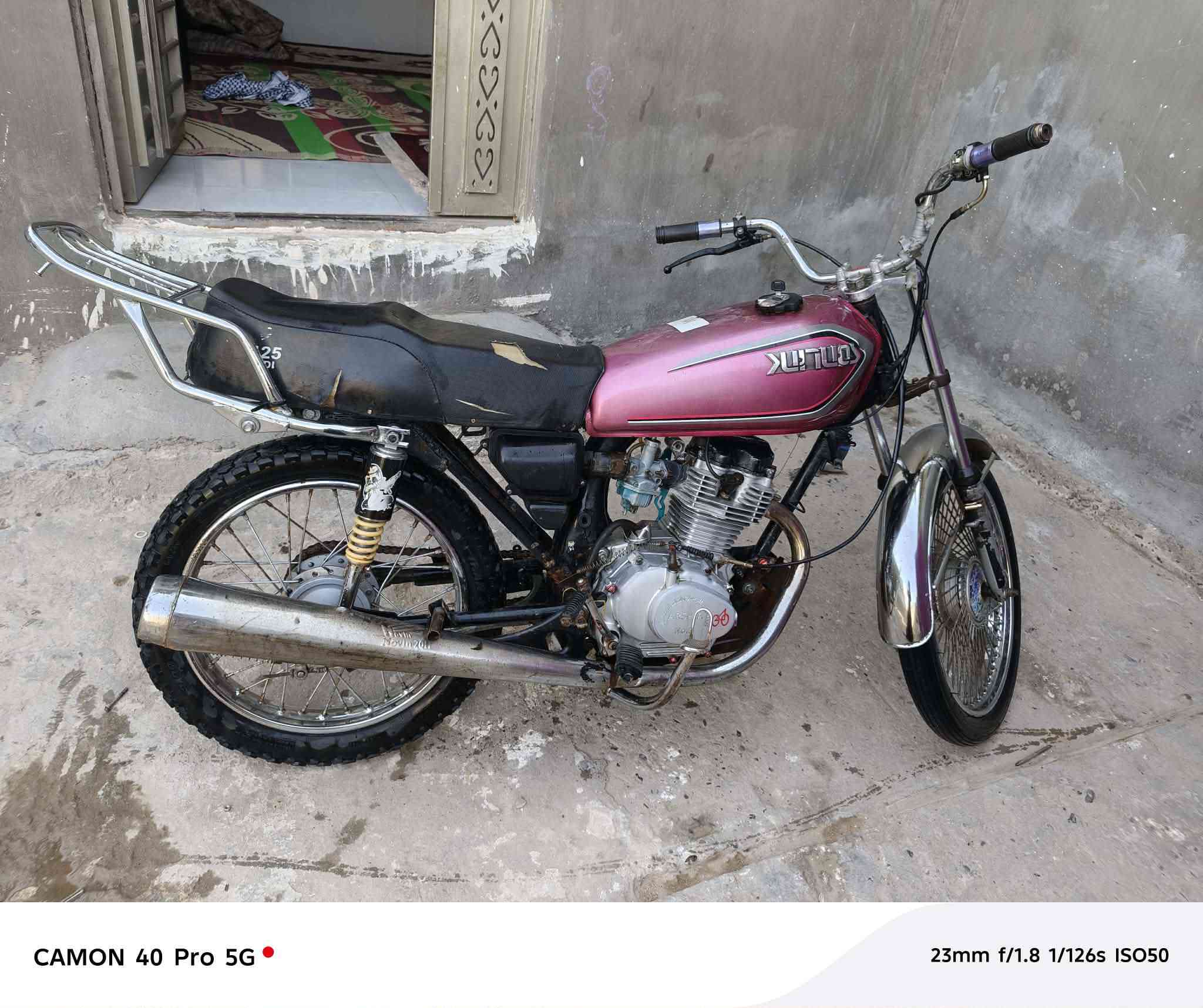 لبيع كلك دراجه حلوه سعر 225 بيه مجال نجف ***********
