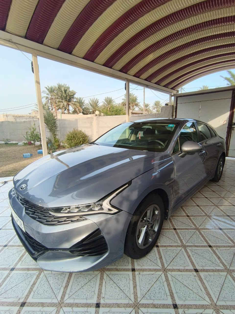 :السلام عليكم كي فايف5 2021
:(وارد امريكي) اعلى فئه لون اسمنتي 
: مكينه 1600 تيربو
: مكينه وكير وحداديه 
: تخم تاير تبريد❄
: السياره فول مواصفات واحد على واحد 
: كاميرات 360 درجه
: حساسات اماميه خلفيه شاشه كبيره
: تحكم ستيرن جهتين بصمه تشغيل عن بعد
: حادث السياره في داخل المنشور
: والباقي كفاله عامه
: سياره مال جناي:رقم بغداد دولي
: السياره باسمي تحويل ثاني يوم 
: سنويه لل 29
: السعر:150ورقة وبيها مجال
: مكان: السياره الديوانية 
: الرقم: ***********
: الرقم: ***********
