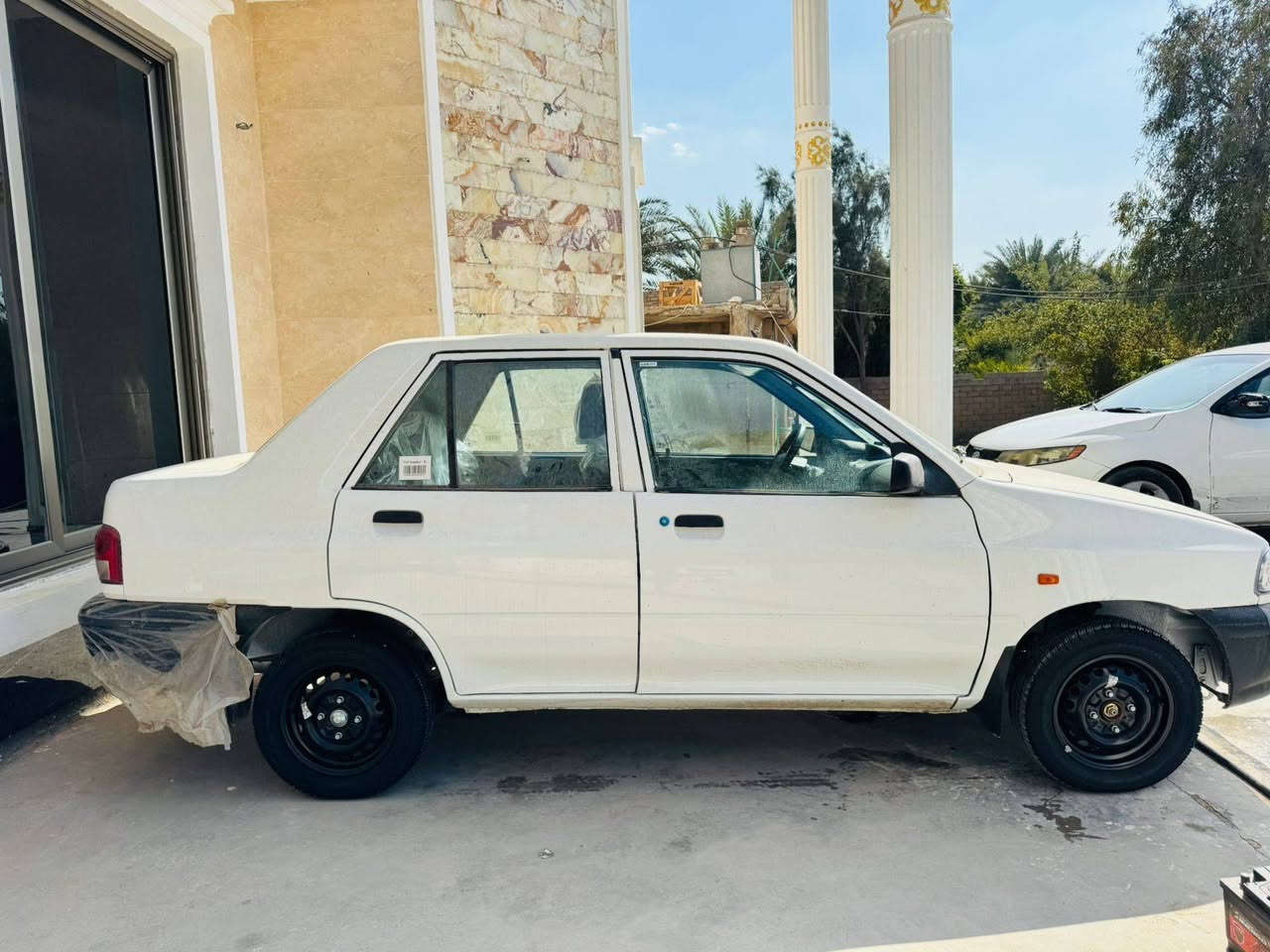 سلام عليكم للبيع سايبه  السعر83
زيرو موديل2026بسمي 

قبل يومين رقمتهة 

لوحات نكليزي 

سيارة زيروو 

بعدها بضمان شركه زيرو 

مكاني بغداد  السعر 83 وبيهة مجال 
***********
***********
