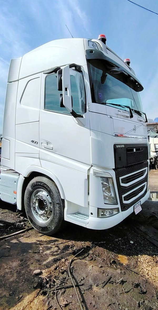 فالفو 2018  جاي مشي من ايطاليا كامل مواصفات  370 ورقة ... *********** واتساب
