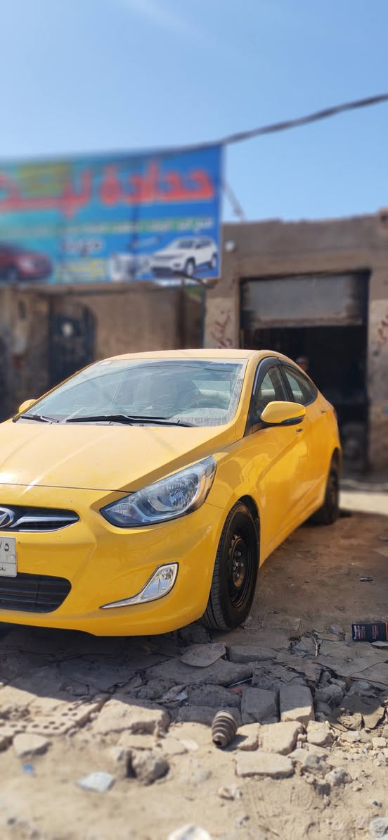 اكسنت موديل13 مكينه وكير وحداديه وتخم تاير رقم بغداد مصفره هيئه وغرامات صبغه جديدة امبدل بيها باب خلفي فقط (السعر82وبيها مجال حك الجيه) العنوان الديوانية (***********
