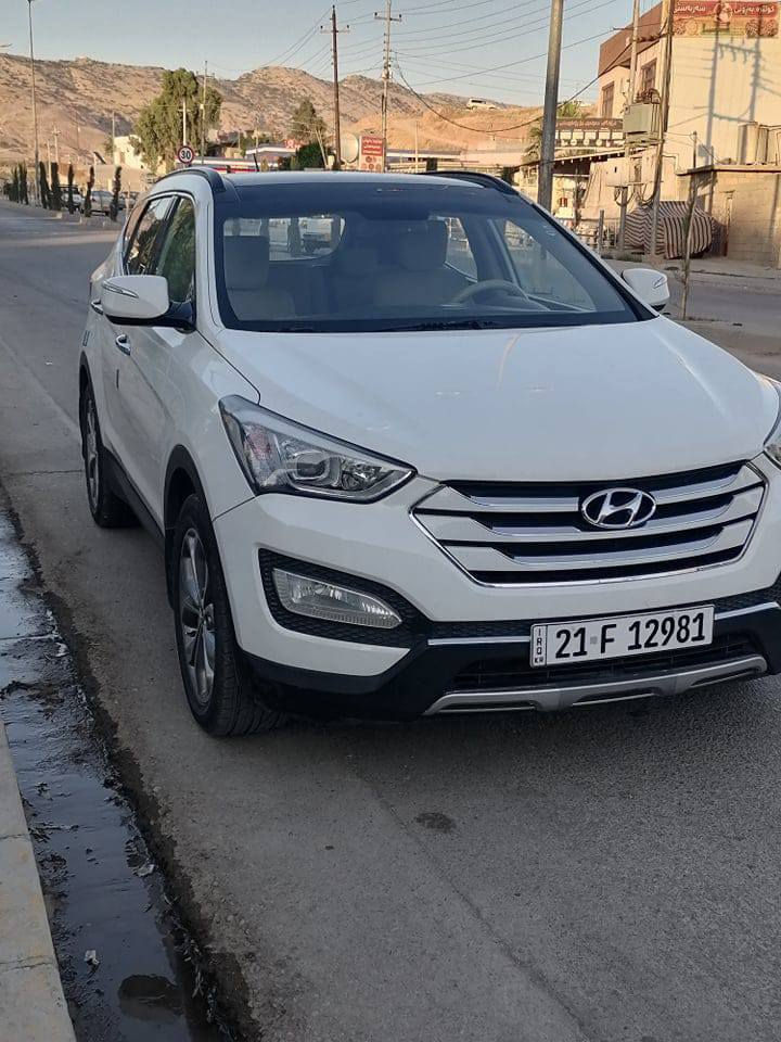 هۆندا سانتافی 2013 ی فول مواسەفات سپی بەفری گێڕو مەۆکینەو تەبرید تەقەو ڕەقە هەموی بەشەرت چوار تایەی لۆکی لەژێرە ڕەقەم و یەنەوی هەمووی نوێیە تەنها دووبست لەدەرگای سایق بۆیاغە بەبێ دەعم و لێدران نمونە لەجوانی سەیارە ماڵی خۆمانە سعری 157 و معامەلە 
*********** أربيل, العراق
