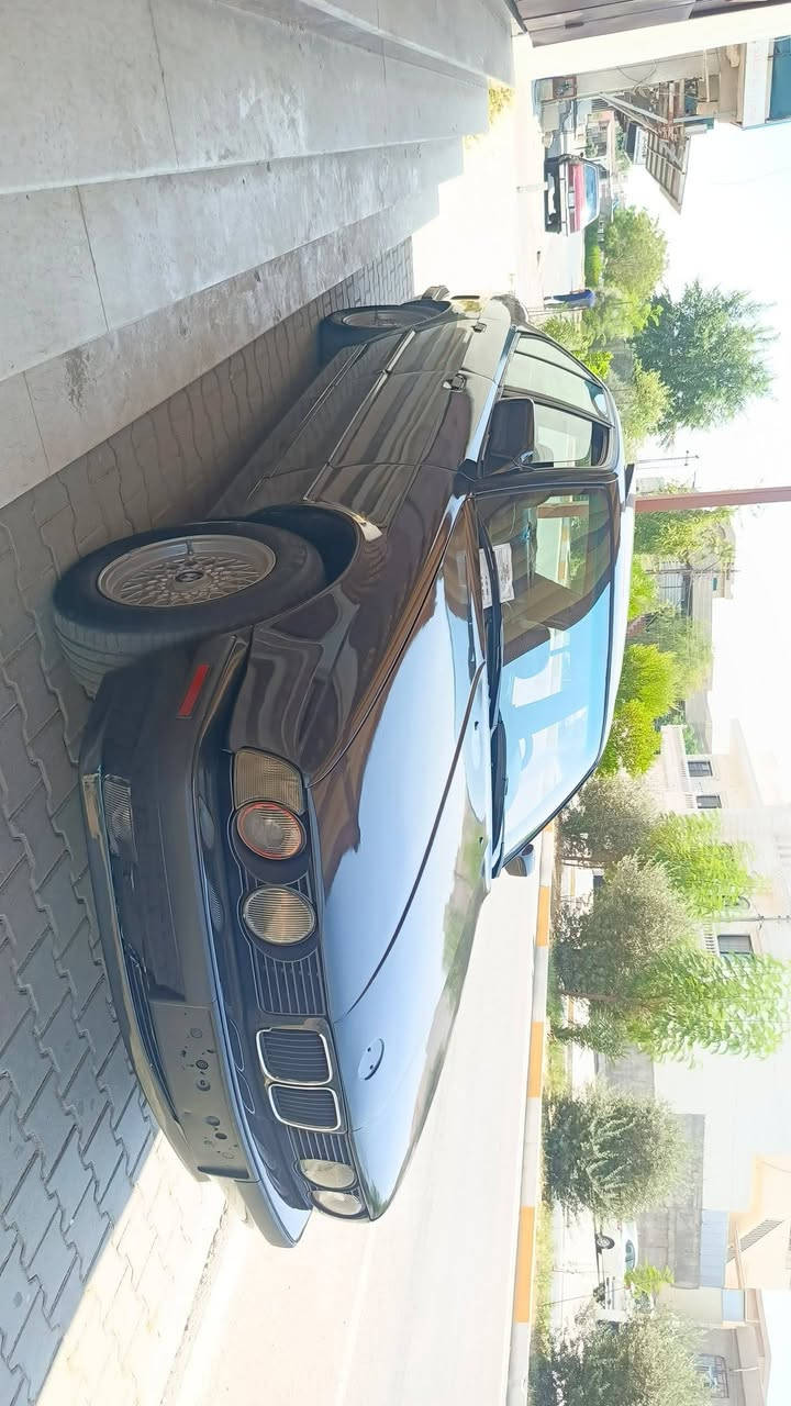 بي ام 525 أصل محرك كبس لا صرف ولا بخار كير عادي سلايت اربعه جام كهربائي تبريد🥶 بدون ضرر صبغ جماليه فقط جديد موديل 90 داخل نظيف كشنات جلد بلادي سياره رقم كركوك سنويه جديد لحد 28 شرط تحويل السياره بدون اي نقص جاهزه من كل شيء صدر امامي وخلفي جديد عنوان كركوك الشرايه اتصل *********** السعر 58 وبي مجال
