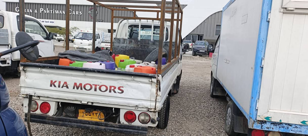 کیا دووتەنی بۆ فرۆشتن مەکینە 2700 مۆدێل 2014 
کێڕو و مەکینەی پاکە دەعمێکی هەیە لە پێشۆ بەر دڵەکەی کەوتە 
 دەرگای سەکنیش زەڕبەیەکی هەیە لەگەڵ دواوەی وە شانسیشی تەقیوە و لەحیم کراوەتەوە سعریشی
 وەرەقەو مەجال٧٥ 
بەناو ناکرێ شمشمل, السليمانية


**إذا كنت صاحب هذا الإعلان وتريد حذفه لأي سبب، رجاءا أرسل رسالة إلى الدعم الفني**