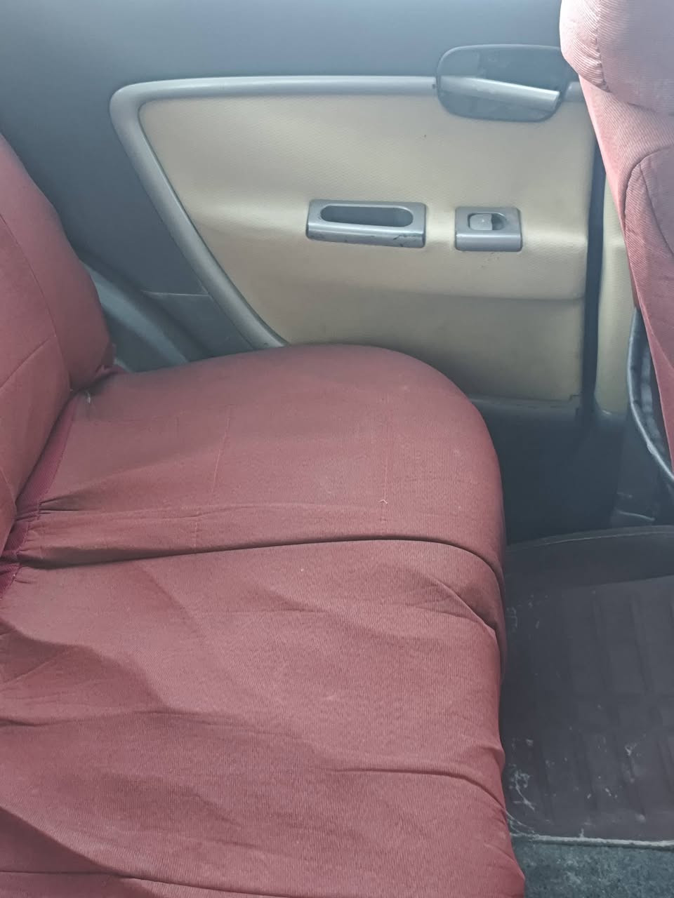 السلام عليكم سيارة اي ون موديل 13رقم قادسيه مكفولة من الضربه و التبديل شي بسيط خياسات ملكطه كير مكينه حداديه تبريد جاهزه السياره تخم تاير السعر 32مع مجال قليل الاتصال
***********بي واتساب المكان القادسيه.
