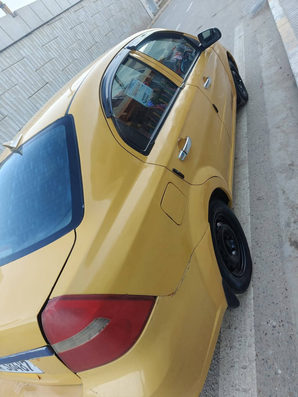 السلام عليكم أفيو خليجي للبيع موديل 2009 مكفوله من ضربه مكينه وكير وحداديه خير من  الله سياره جاهزه من كلشي رقم بابل نكليزي سنويه 2030 مصفره هيئة وغرامات سياره مال جناي السعر 45 وبيه مجال بسيط تصال عل رقم *********** مكاني بابل بابل
