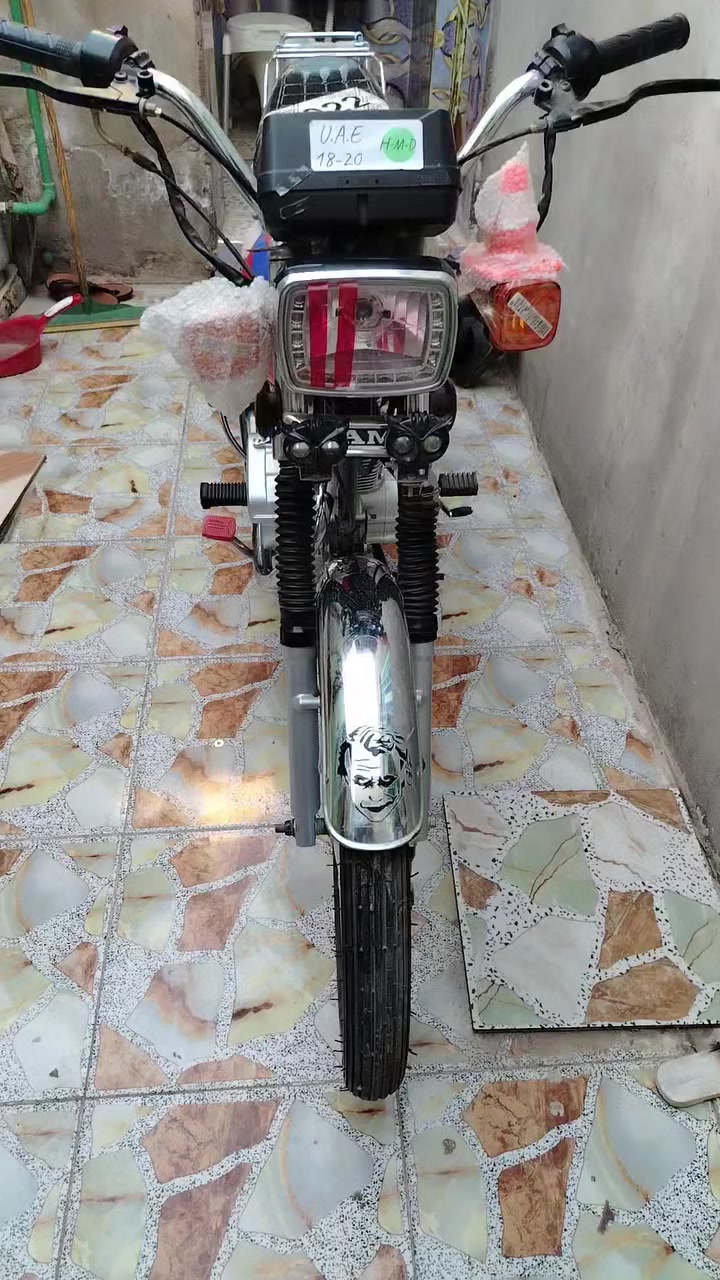 السلام عليكم دراجةنامة للبيع تعمير شاصي 21 ومعمر 
25 مكينة امتيار سلف + هندر مكينة مامفتوحة ابد 
كفالة عامة من كلشي الدراجة (اوراق اصولي بسمي )
الشراي يدخل خاص متواجد مكاني ناصرية قلعة سكر


**إذا كنت صاحب هذا الإعلان وتريد حذفه لأي سبب، رجاءا أرسل رسالة إلى الدعم الفني**