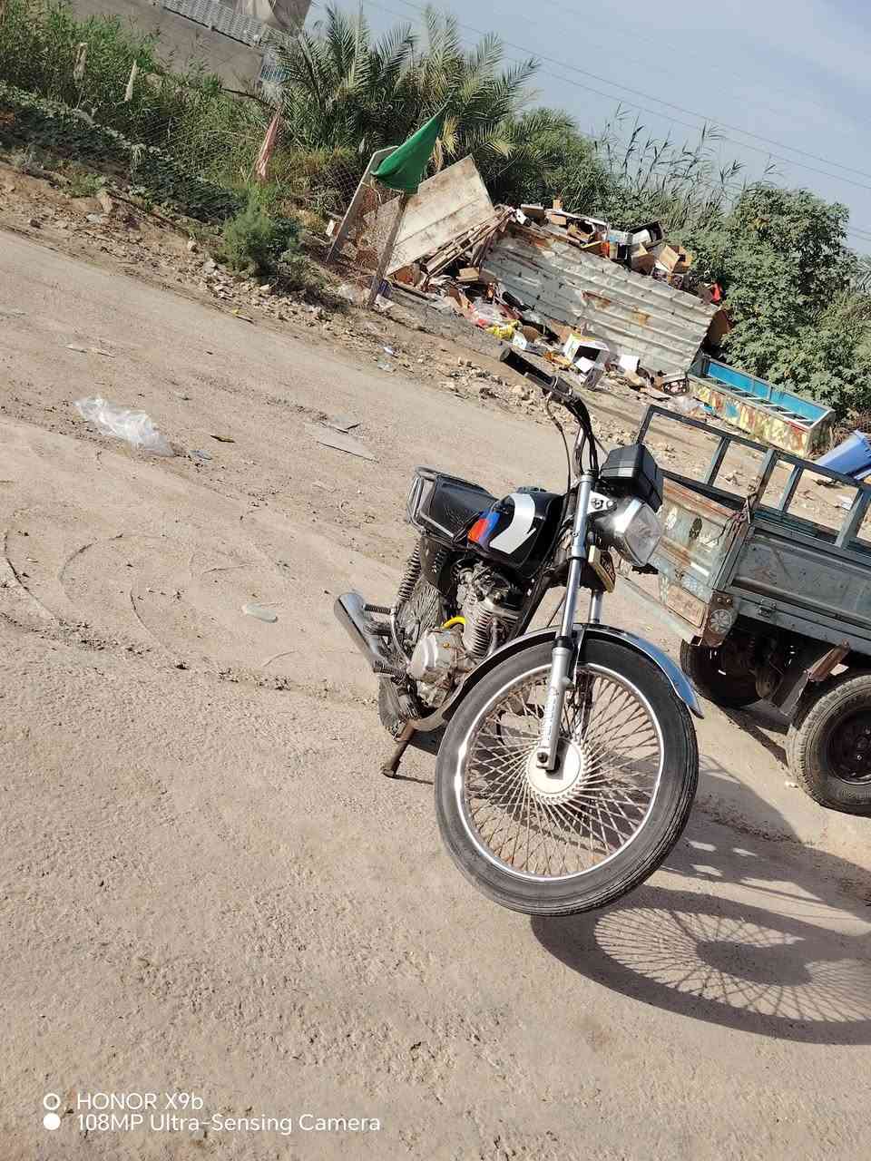 دراجه البيع سكنر  300وبيهه مجال.. شراي تصل ***********
