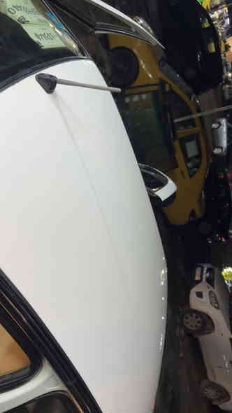 السلام عليكم
سمند 2012 كرستال محدثه 2017
مكينه جديده على سحك بعدهه
بيهه بارد جاملغ خلفي اربع اصابع
منضومه غاز كامله 
تبريد ثلج حماوه ربع 
سلف جديد البارحه شديته
بيهه كسر بدعاميه الاميه وشباج 
صدر خلفي شوي تعبان 
عليهه غرامه 400الف تنزل من سعر 
سعر43 قفل 
رقم تلفون ***********
