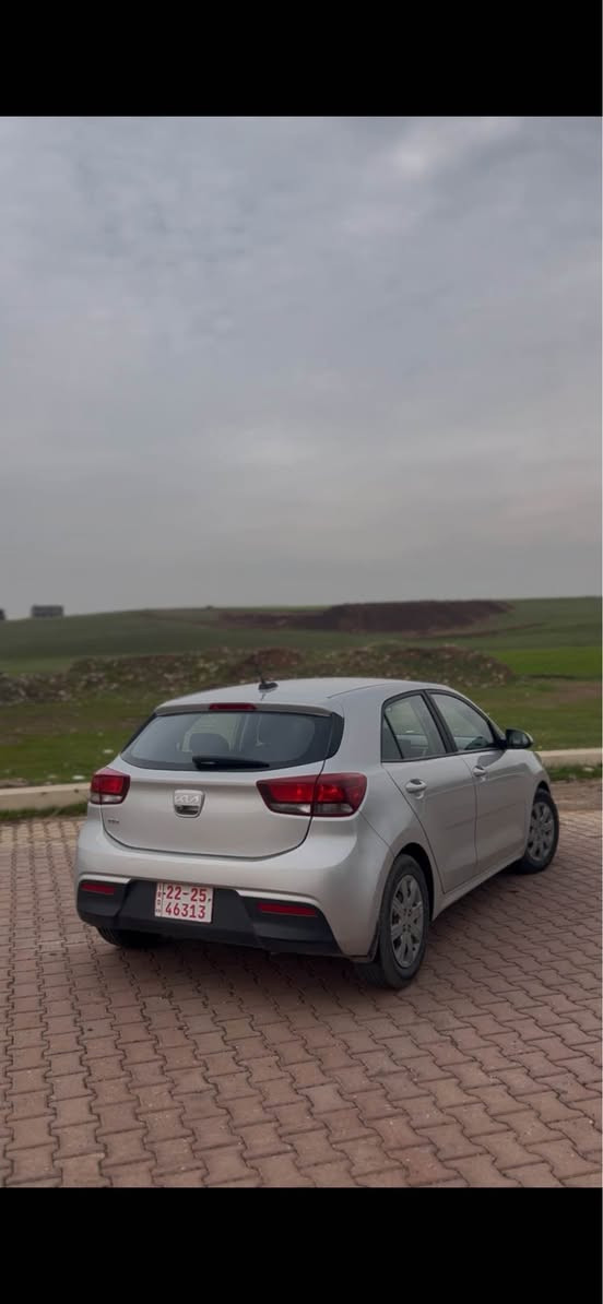 سلام عليكم كيا ريو 2023 رقم كاتي بعد مامرقم 
سيارة بدون صبغ كير عادي سيارة حيل حلوة كشنات تدفئة  
سعر 107
للتواصل ***********
*********** اكر, نينوى
