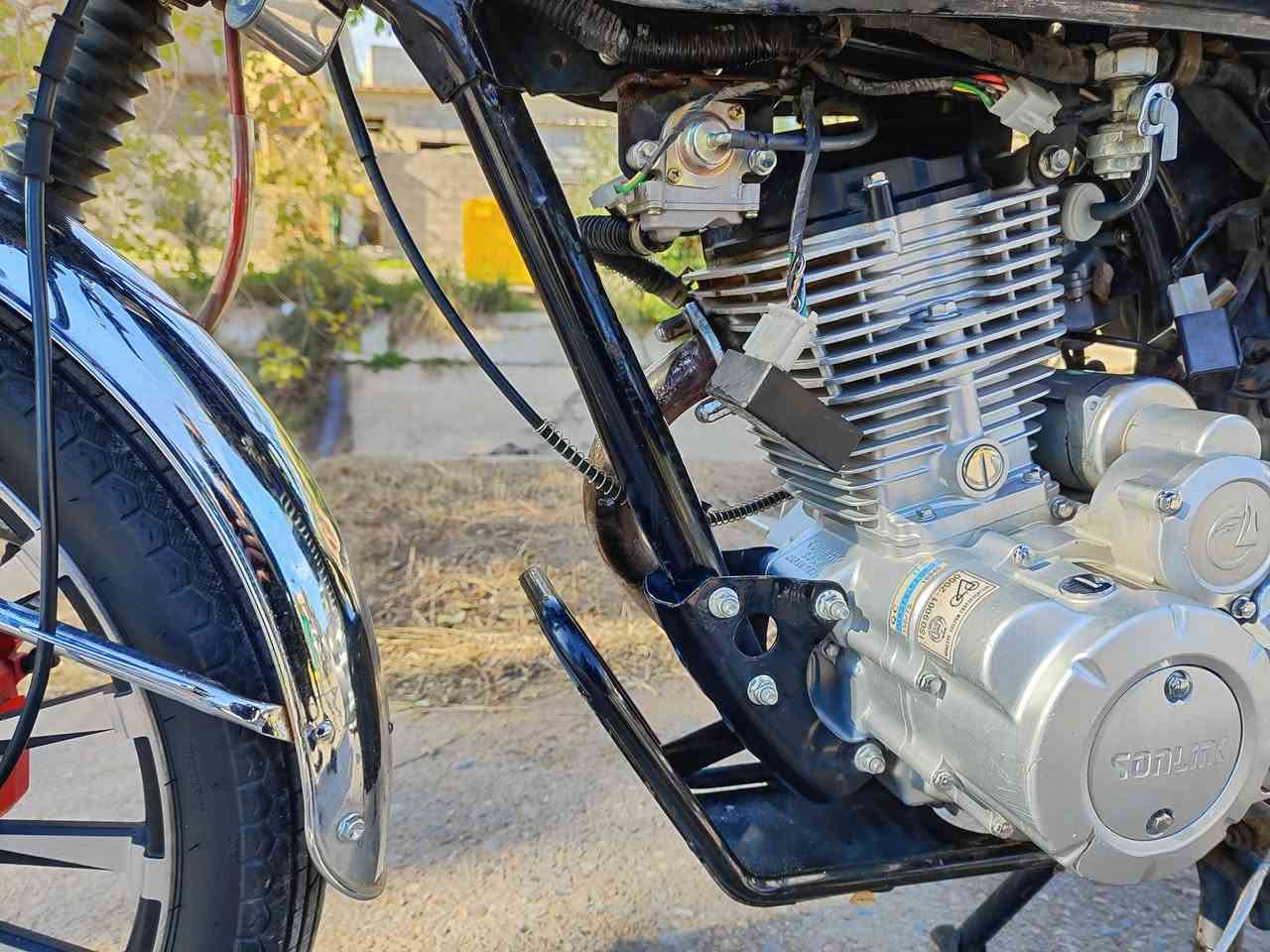 سلام عليكم دراجه سيفان لبيع موديل 25 فول نضافه مكفوله من كلشي المكان ديالى شهربان  750وبيه مجال الشراي يتصل عل رقم/***********/
