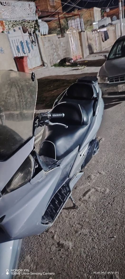 سلام عليكم دراجه سلفر ٦٠٠ برغي ما مفتوح مكينه مكفوله بيه بس كلج السعر /مليون/300 بيه محال مكاني بغداد مدينت الصدر /***********
