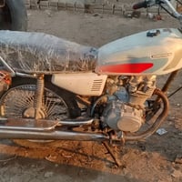 للبيع دراجه ايراني   اوراق اصليه الاستفسار. بيع مباشر. 07858367774