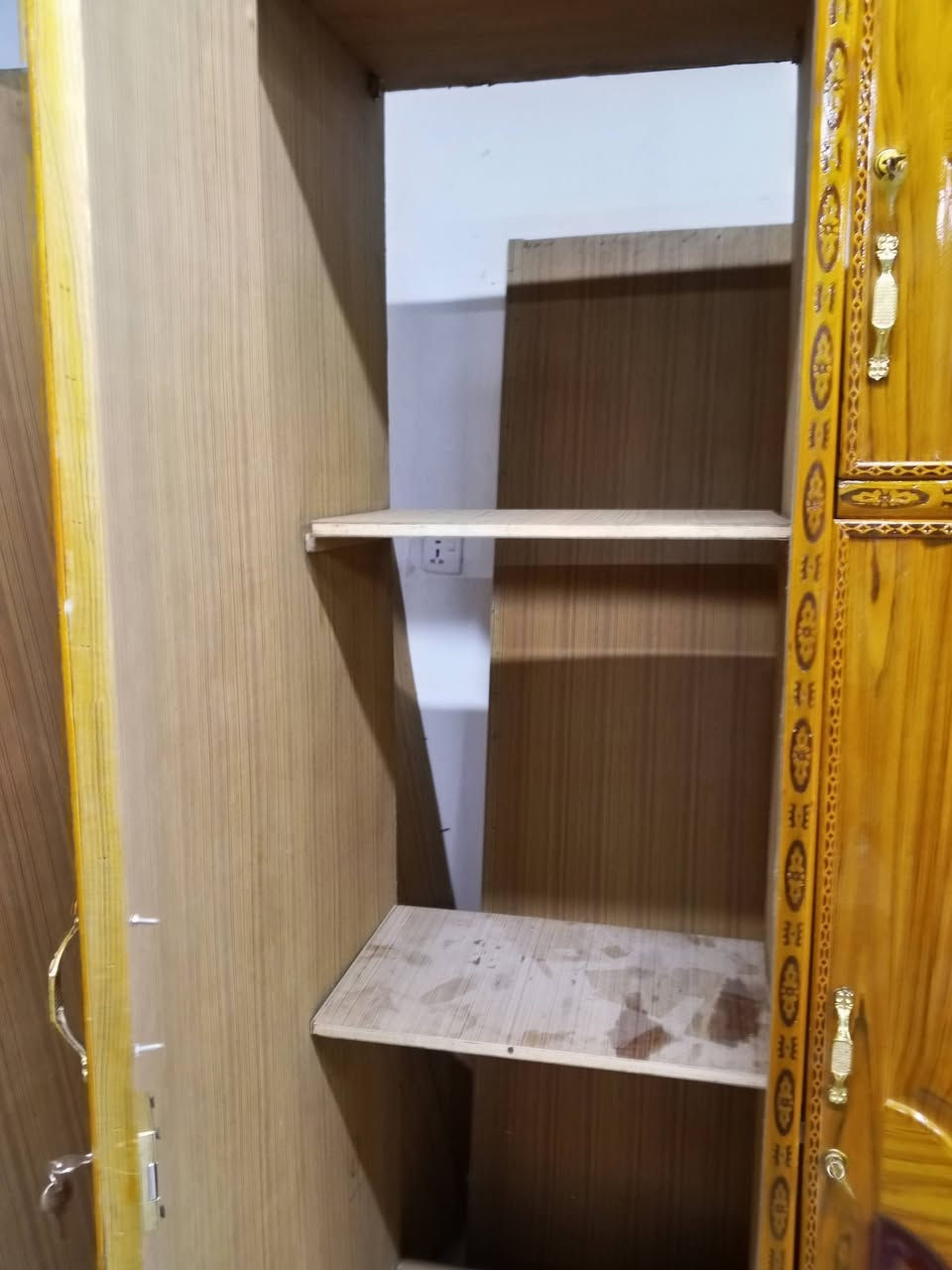 قرفه مستخدمه.ام.5نضيفه.سعر.450
قفل.بغداد.مدينت.الصدر.يوجدتوصيل.***********
واتساب
