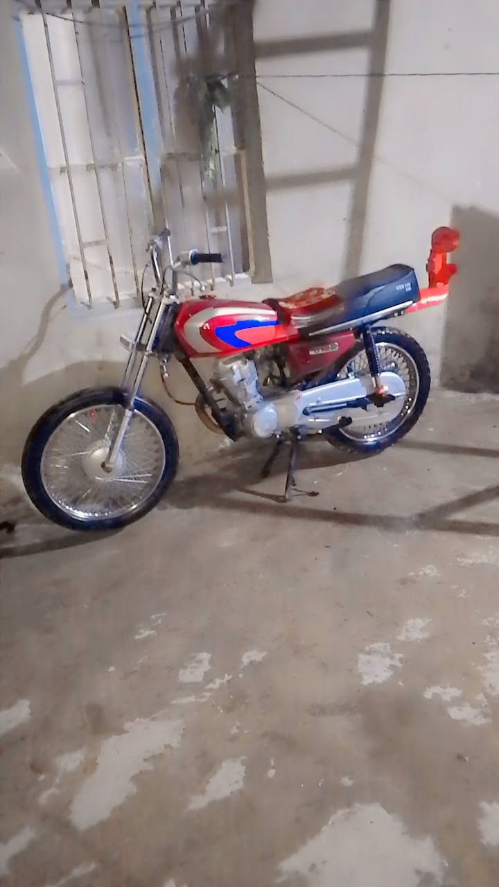 سلام عليكم دراجه البيع مديل 21 وغراض 26 دراجه اوراق سعر خاص مكاني نجف كوفه


**إذا كنت صاحب هذا الإعلان وتريد حذفه لأي سبب، رجاءا أرسل رسالة إلى الدعم الفني**