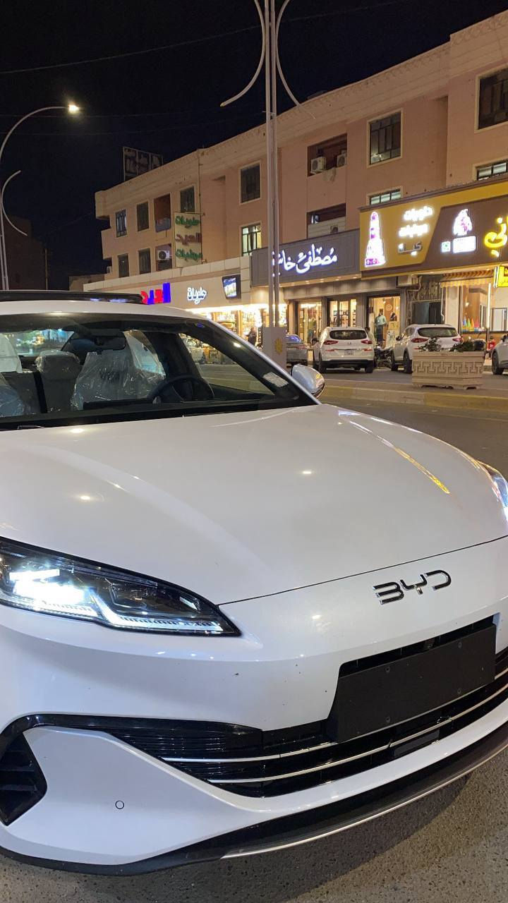 بي واي دي سيل 6
السياره جديده بعدها ماشيه اقل ال الاف
فول مواصفات للاخير
بعدها ممرقمه تروح للمرور بنفس اليوم ترقم وتجي
للاستفسار ***********
