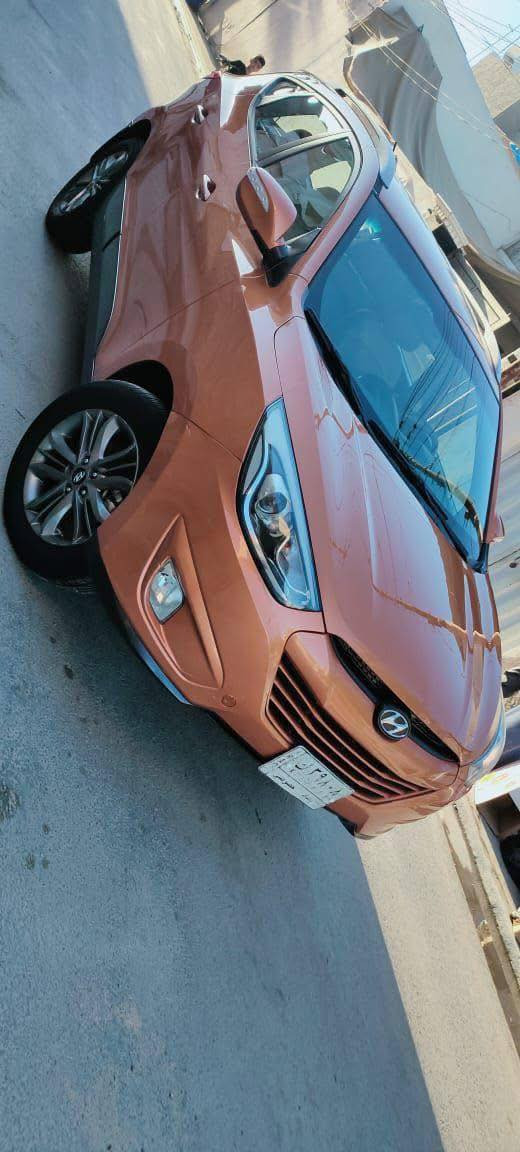 السلام عليكم توكسان خليجي ٢٠١٤ماشيه ١٤٧لف رقم بغداد الجديد بسمي محرك جيد جدا بلاد كير جيد جدا صدر نظيف مقفول من الصبغ فقط اشخوط بسيطه السعر ١٤٨واي استفسار هذا رقمي *********** العنوان بغداد اليرموك
