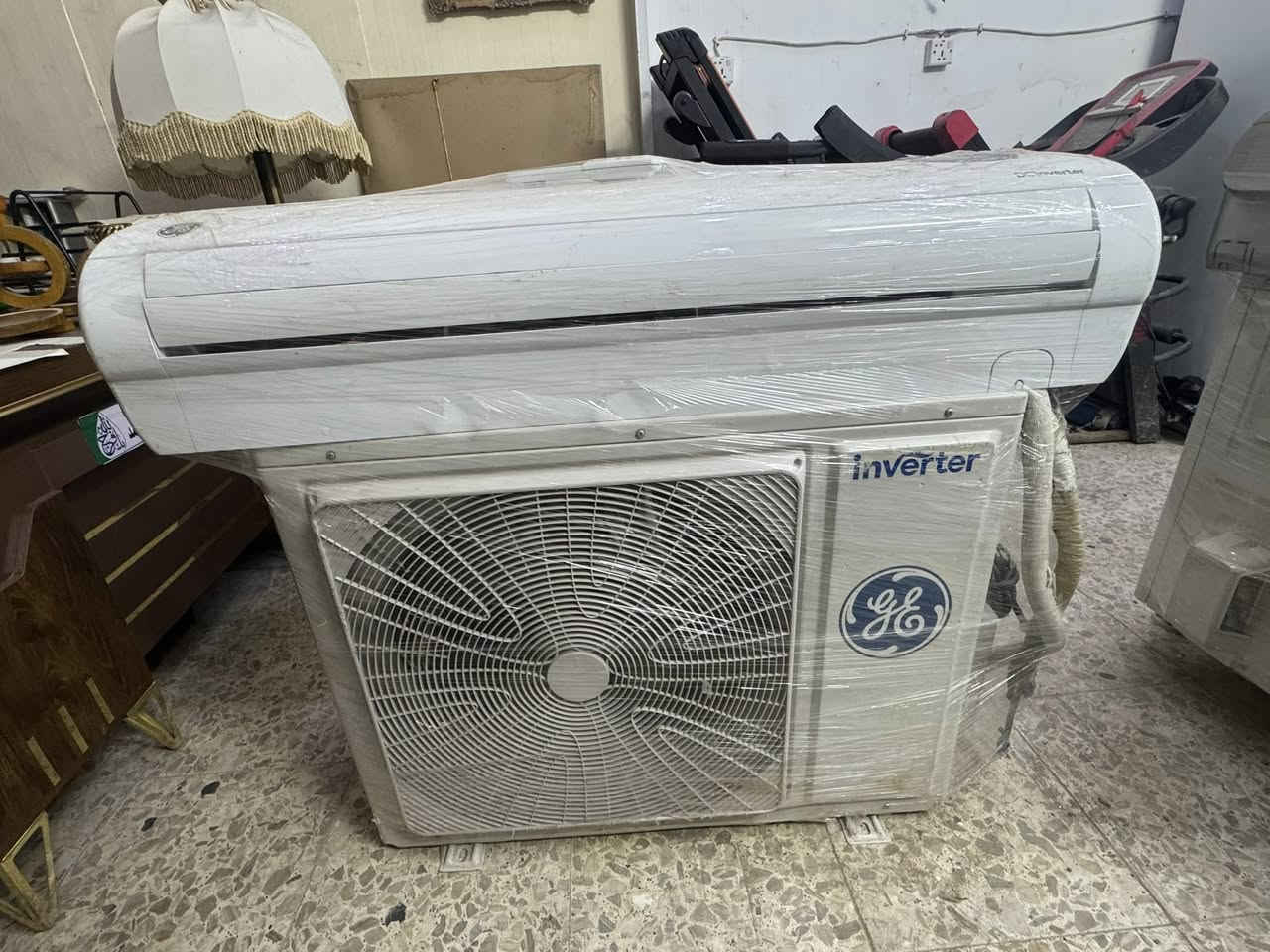 سبالت جنرال الكترك GEمشتغلات موسم واحد انطي بيهن ضمان ٣٠يوم بعدهن على وضع الشركه       
وياهن بواري جدد 
***********
