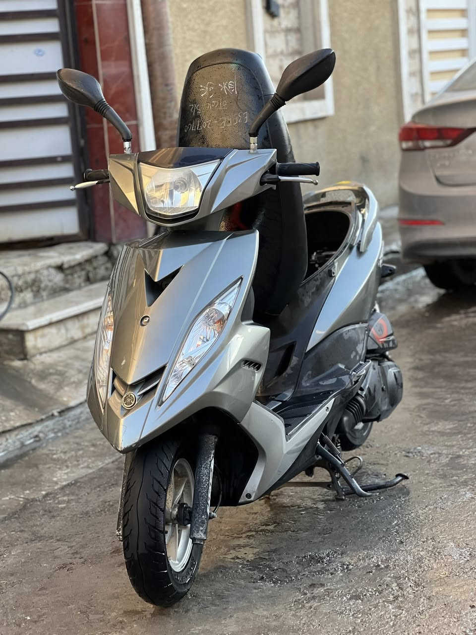 السلام عليكم
دراجة GTR 
الدراجة خير من الله حلوة ونظيفة مكفولة كفالة عامة من كفر تجاري ومكينة مفتوحة الدراجة شلعة ومعدل كلة شغال كهربائيات دبل اشاره والدراجة نكرة مال جناية صارلها شهر ونص اخذتها من الضلال 
ملاحظة: الدراجة اريدها مراوس وي pcx ماليزي جيل ثالث او ثاني 
مكاني بغداد 
الرقم ***********
