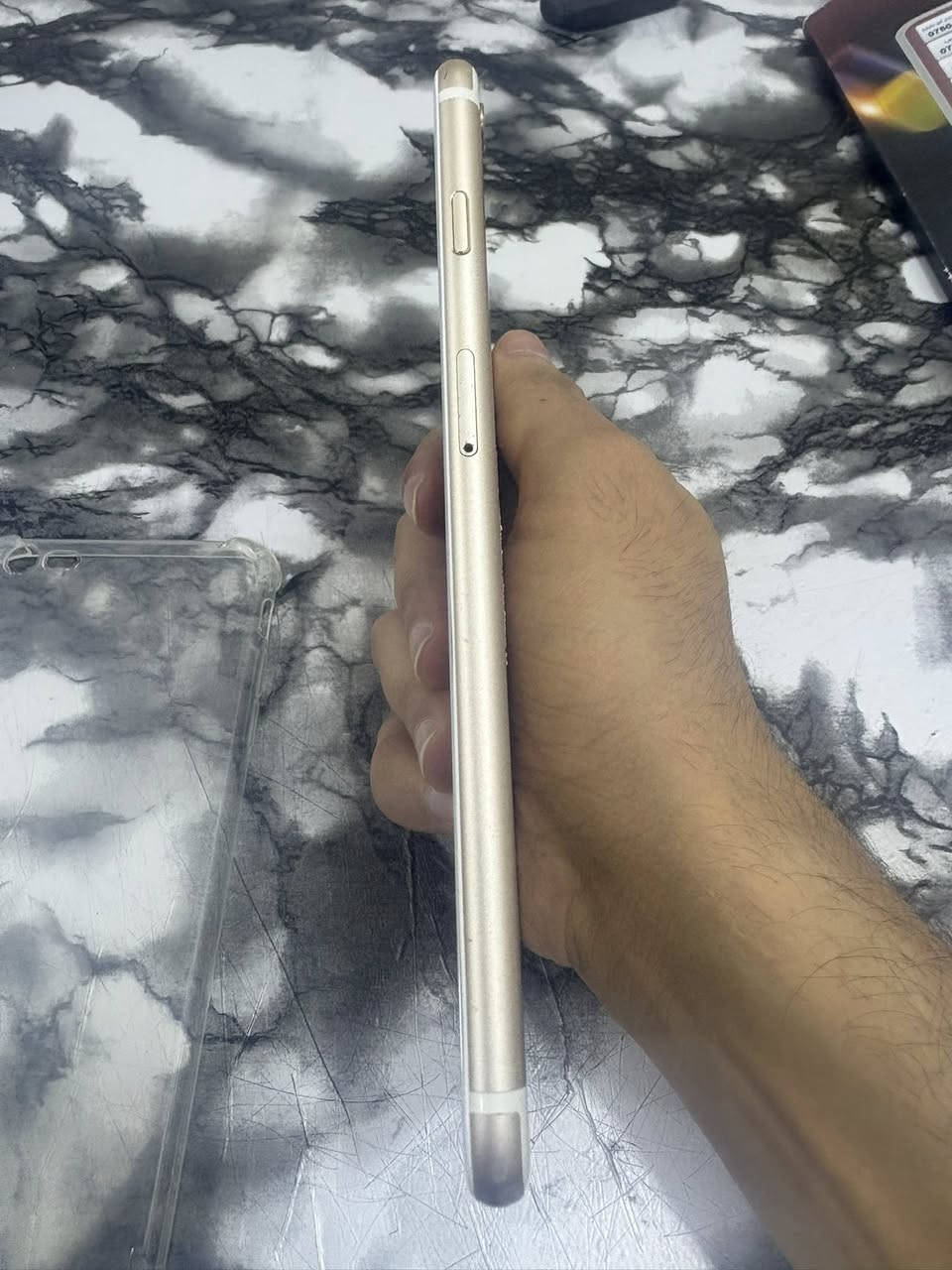 آيفون 6s جهاز نضيف وما مفتوح بطاريته 100 بلديّ يفيدك مخابره تحفض بيه صورك اكو برامج ينزلن واكو لا يفيدك جهاز ثانوي


**إذا كنت صاحب هذا الإعلان وتريد حذفه لأي سبب، رجاءا أرسل رسالة إلى الدعم الفني**