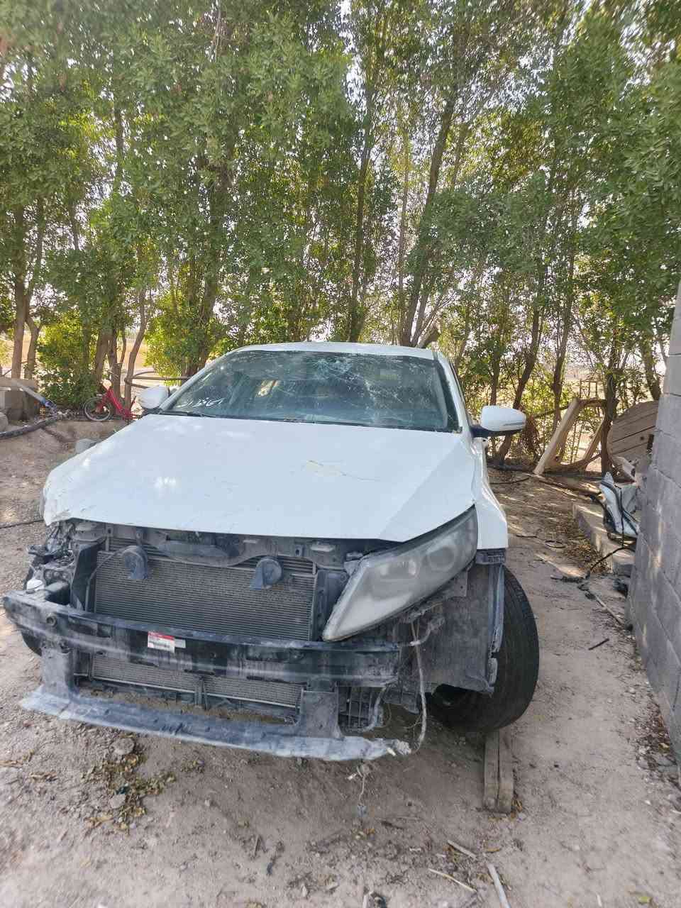 كيا اوبتيما خليجي موديل 2013
ادوات 
بيها حادث ابيع ع وضعيتها 
مكينه 2000دوش 
وكير وتبريد مكفولات 
غرفه جديده 
العنوان.. البصرة 
***********
