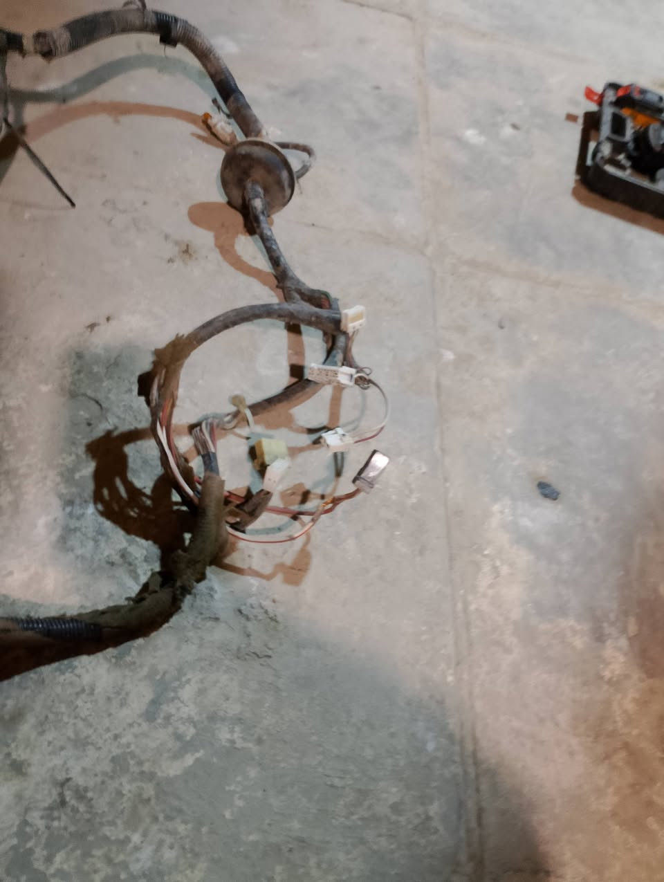 ضفيره نيسان سني 9 كامله وعقل وقاعد فيوزات مثل ماموضح باصور جك سنسر شوته كلهن 250


**إذا كنت صاحب هذا الإعلان وتريد حذفه لأي سبب، رجاءا أرسل رسالة إلى الدعم الفني**