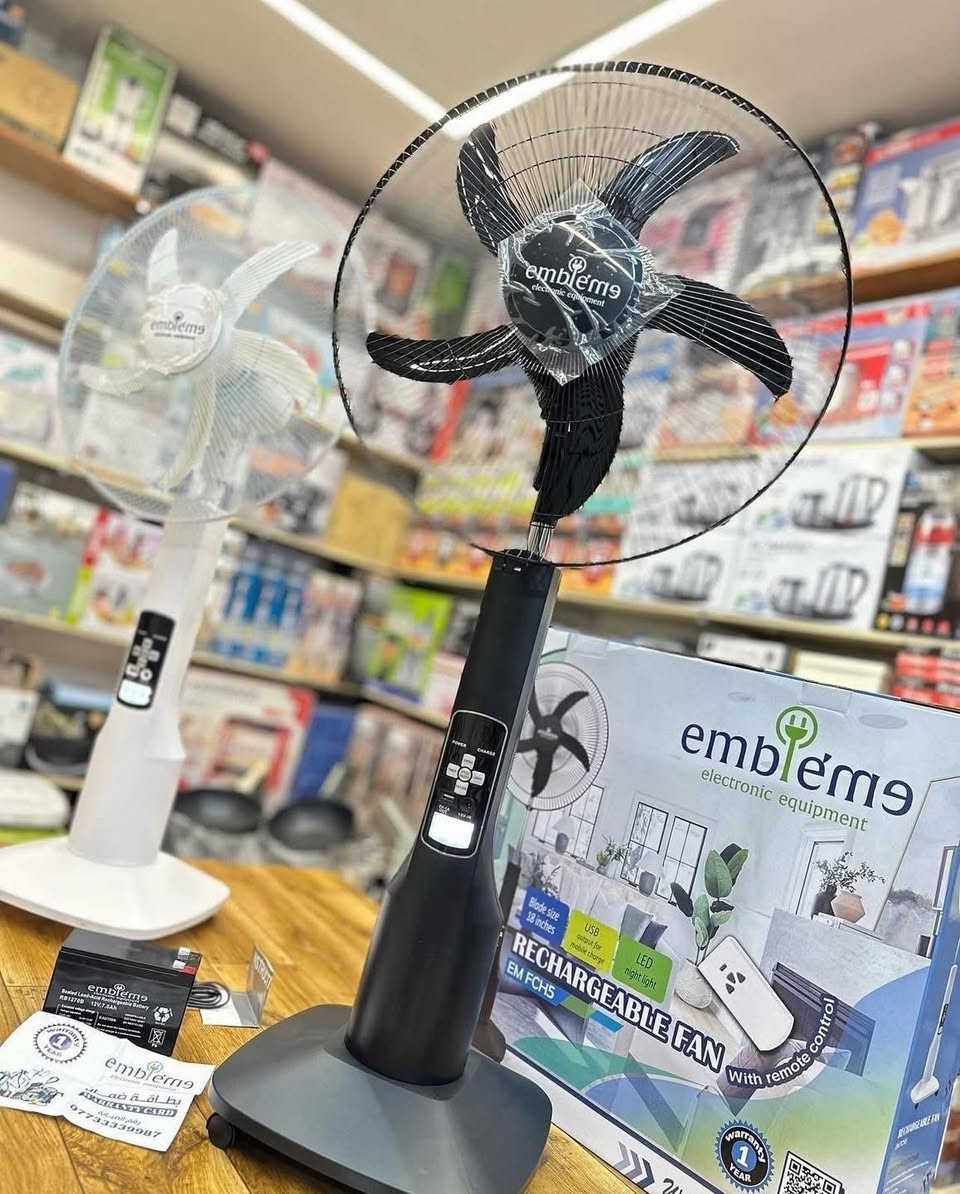 مروحة شحن من ماركة امبليوم العالمية 💯
ماركة بمواصفات اوربيه 💯🆒

ضمان لمدة سنة من تاريخ الشراء 🆕

☘️مواصفات المروحة ☘️:

1️⃣ نظام تشغيل يحتوي على 9 سرعات 

2️⃣ مخرج USB لشحن الهاتف 

3️⃣ ليد انارة بـ 3 تحكمات بمستوى الصوء 

4️⃣ ارتفاع يصل الى 140 سم تقريبا 

5️⃣ نظام التشغيل التلقائي عند انقطاع التيار 

6️⃣ نظام التشغيل عن بعد ( الريمونت )

7️⃣ عجلات ( تايرات ) لسهوله الحركة ونقل الجهاز 

⚡️مواصفات البطارية⚡️ :

✅ شحن يدوم من 4 الى 7 ساعات حسب السرعه 

✅ مخرج اضافي لاضافه بطارية خارجية 

✅ انتاج سنة 2023 

✅ بطارية بحجم 12 ڤولت ( العملاقه )

🟧 تتوفر باللونين : الابيض ⚪️ والاسود ⚫️

🔴 ملاحظة 🔴
( شحن البطارية قبل التشغيل من 7 الى 10 ساعات )

العنوان الديوانيه شارع المواكب مجاور حسينيه ام البنين 
***********
