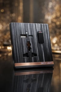 ضمان حقيقي 25 سنه من شركه أونكس 🔌 مقبس كهرباء عالمي يدعم مختلف أنواع ا...