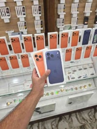 _ موبايلات _ ڪارتات  تسليم فوري بدون كفيل للموظفين والمتقاعدين والمنتس...