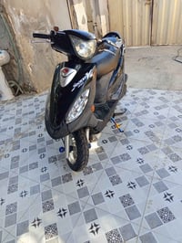 كامكو V2 • ١٥٠ سي سي • موديل ٢٠١٦