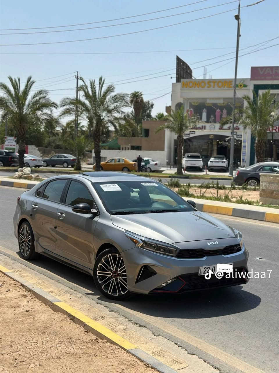 فورتي جيتي 2023
ماشية 13 الف 
محرك 16تيربو 
سنوية جديدة 
130ورقة مستعجل على بيعتها اريد اسافر 
***********
