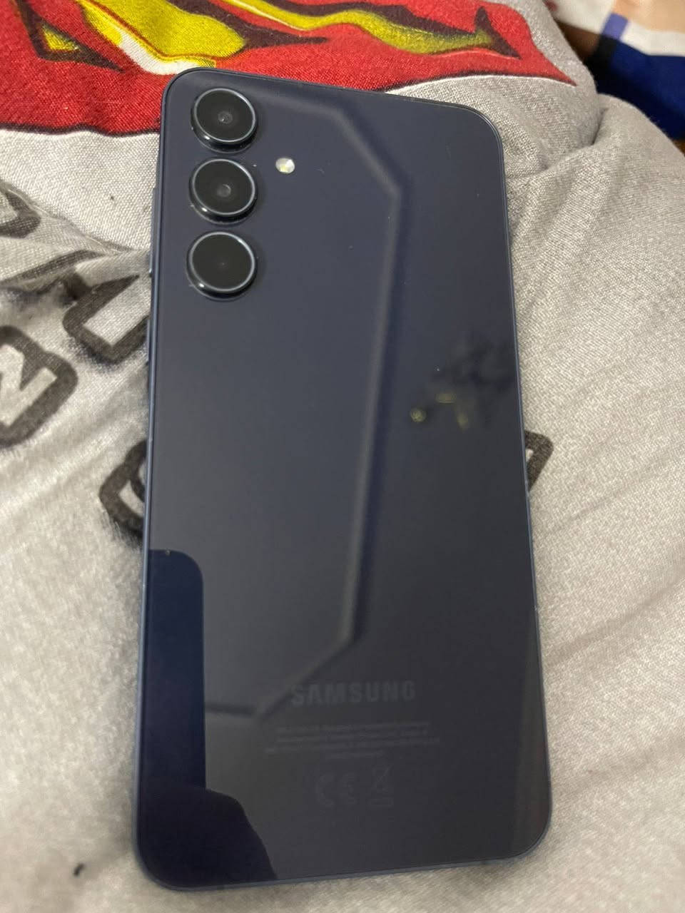 جهاز سامسونك A55
نضافه فول كامل ملحقات 

دبل شريحه 

السعر ٤٠٠
التواصل ***********
