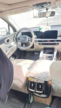 سورنتو موديل 2024 ضمان الدوليه محرك ستة سلندر  بنوراما  فور ويل يعني X...