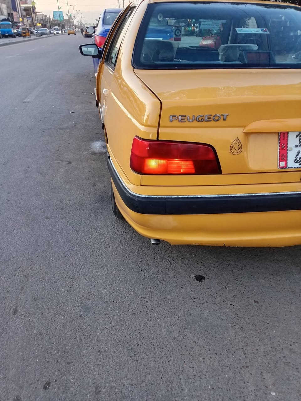 للبيع بيجو بارس 2015 محرك كير صدر تبريد كهربائيات كفاله سياره جديده بدون ضربه بيهه صبغ بحافه بنيد قليله 
رقم بغداد هيئه وغرامه مصفره ***********
السعر 48 بيهه مجال بسيط
