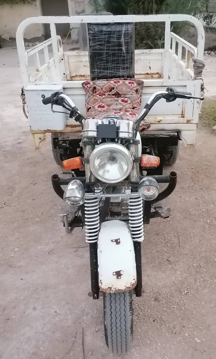 ستوته دايون أوراق لبيع

 الشراي يخابر
 *********** 
 ما متواجد ع فيس
