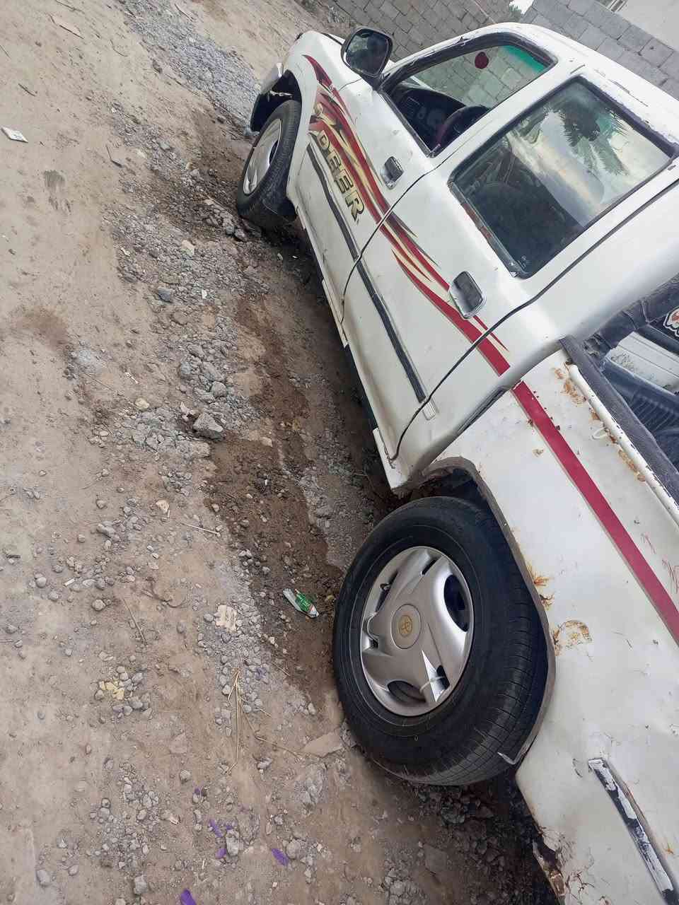 سياره دير للبيع 2006 مرقم الماني سنويه صاقطه صاحب السيارة اهله بل ديوانية رقمه راح  مني أبيع هل موجو المكان شطره دوايه اتصل ***********
