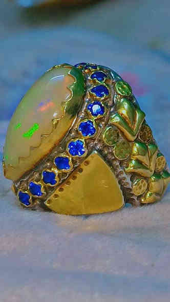 ؤبال فاير ذهب خليجي 21 المبدع باسم زاروكه 

***********
