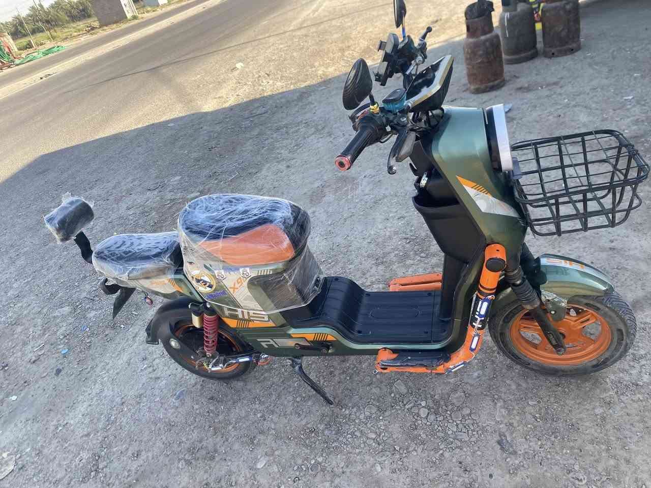 بايسكل X900مديل 2026فول مواصفات
5بطاريات مبدلات 3ثنين قديمات صار شهر من بدلتهن
تشغيل بصمة عن بعد 
حساسات لمس سرقة
سياقة ذاتية
قفل ستيرن 
انارة كلة شغالة
دبلاات فول 
سرعة حقيقية65بس تقفل 110
سعرة400وبيً مجال 
مكاني ديالى خان بني سعد


**إذا كنت صاحب هذا الإعلان وتريد حذفه لأي سبب، رجاءا أرسل رسالة إلى الدعم الفني**