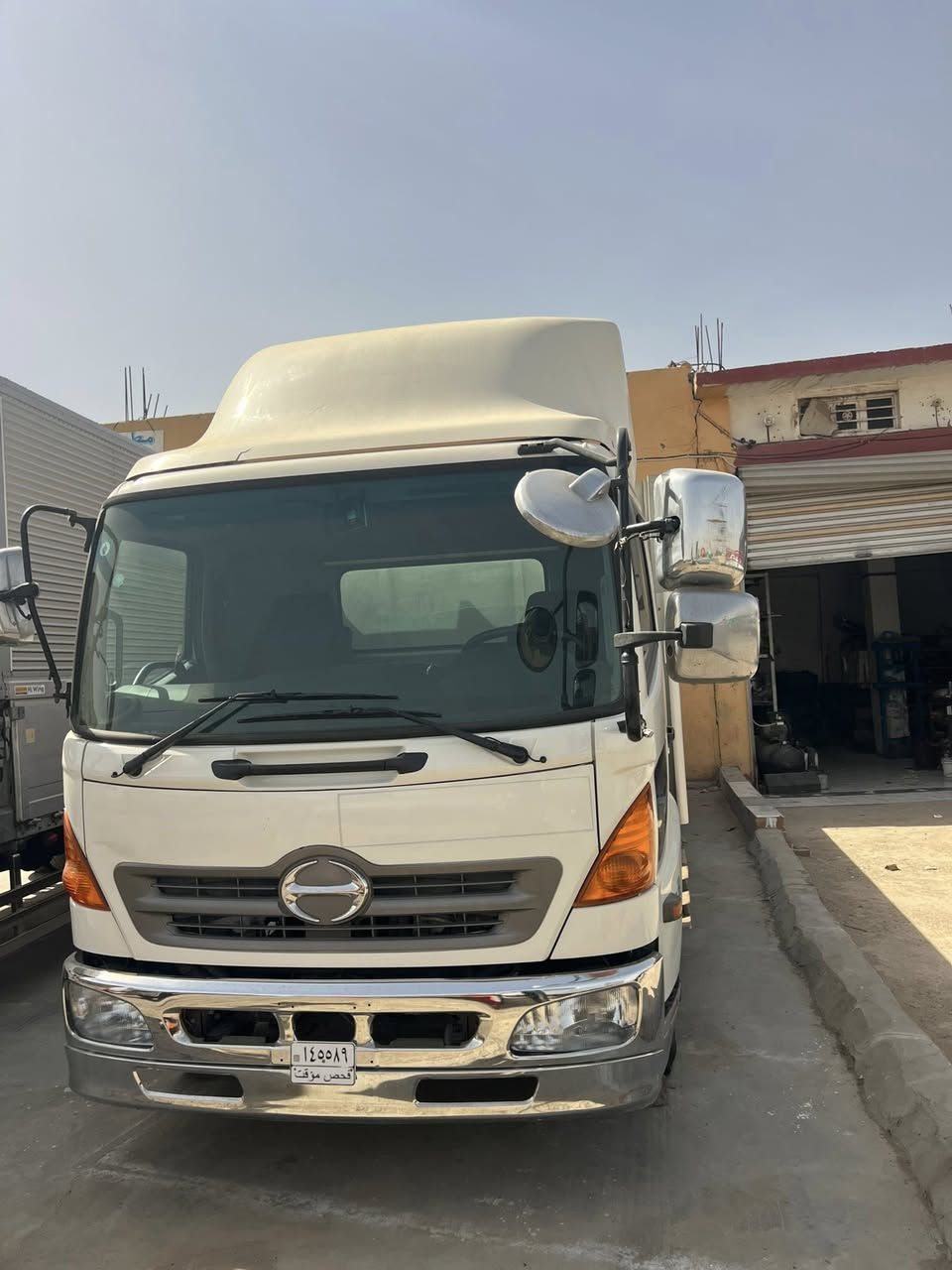 السلام عليكم سياره للبيع دخول جديد
موديل 2023 سته وربع بلادي مكينه 5سلندر كفاله عامه رقم بغداد العنوان واسط الصويرة ***********
