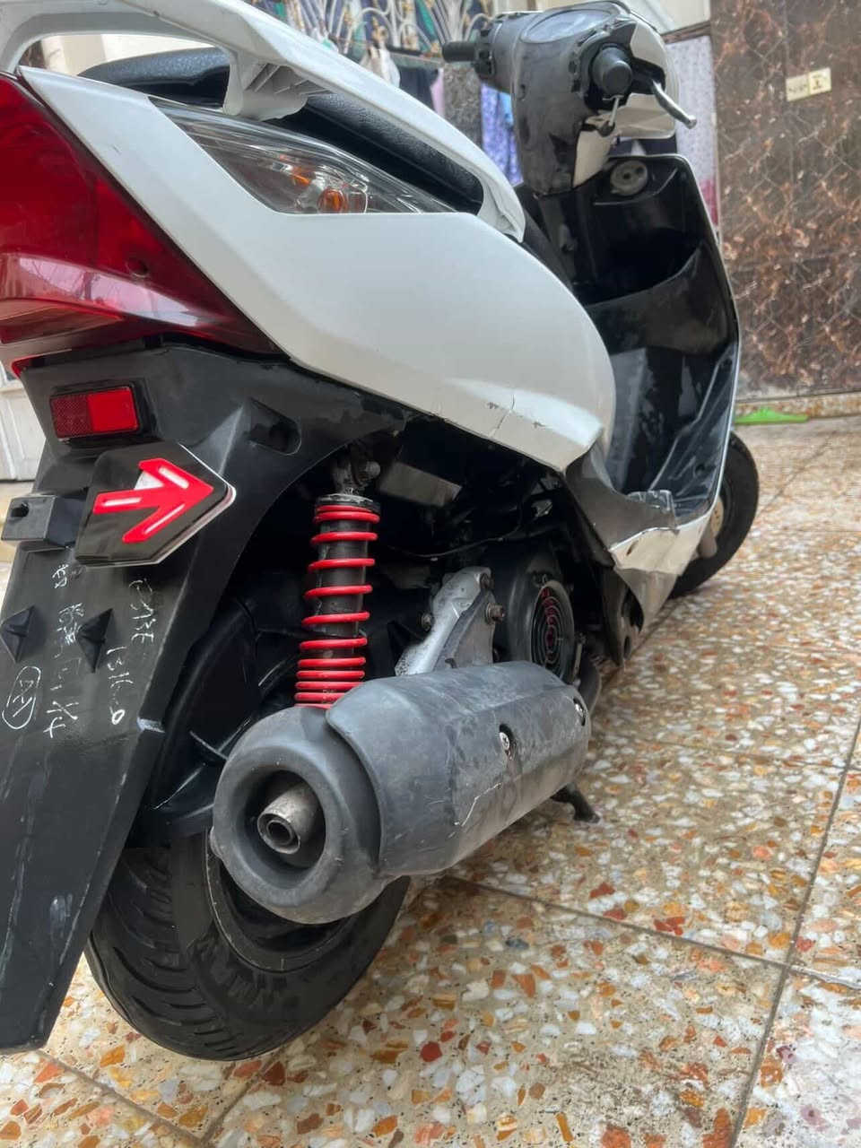 سلام عليكم ماكس ثعلب ١٤٠ مال رمبه كفالة عامة جيب فيتر مكاني بغداد الشعله ام نجم رقمي ***********بي وتساب السعر 
725وبيه مجال بصيط
