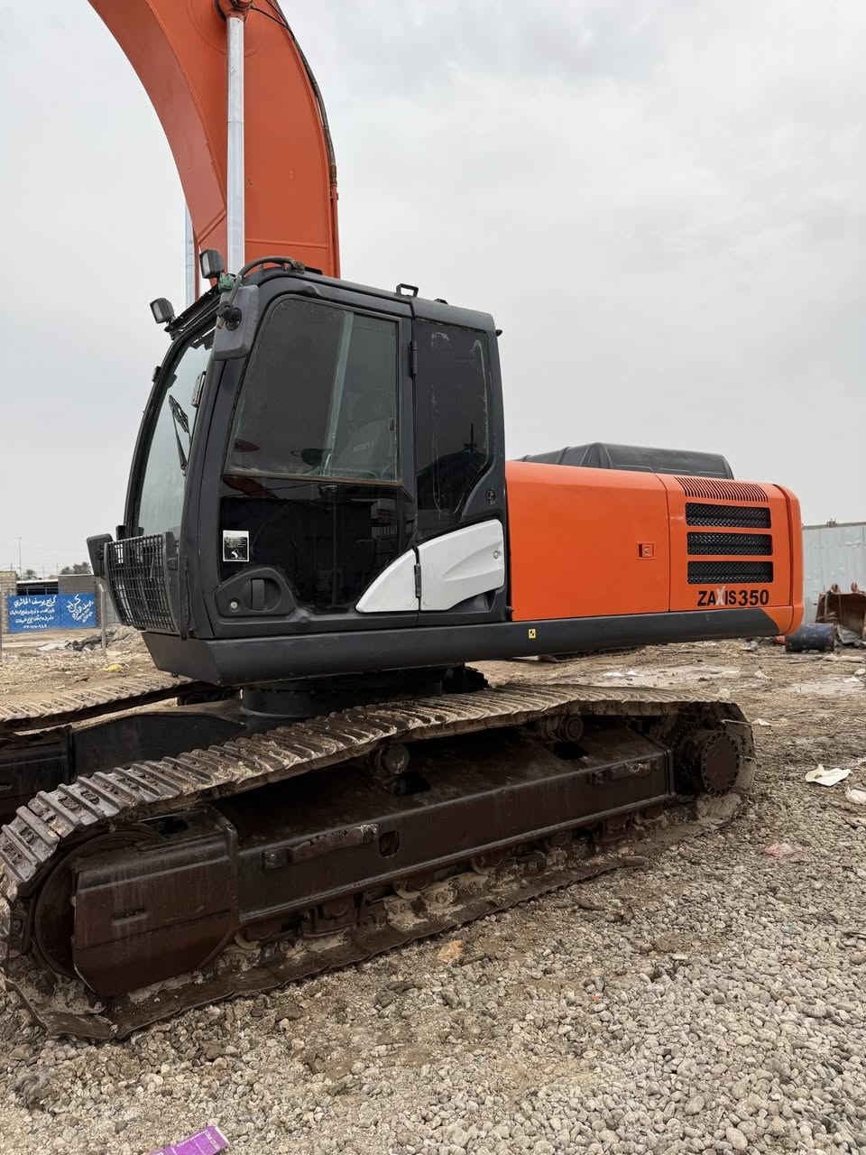 على بركة الله 
يعلن معرض الأمير للتجارة الآليات العامة 🥇
حفارة جي فايف 350 بم ونوزل 6سلندر 
G5-350 -2017-6V-5000h
دخول جديد -كفالة عامة  💫
عداد ساعات العمل 5200الاف ساعة ⏰ 
للاستفسار *********** 📞📞حسن قاسم شنان
