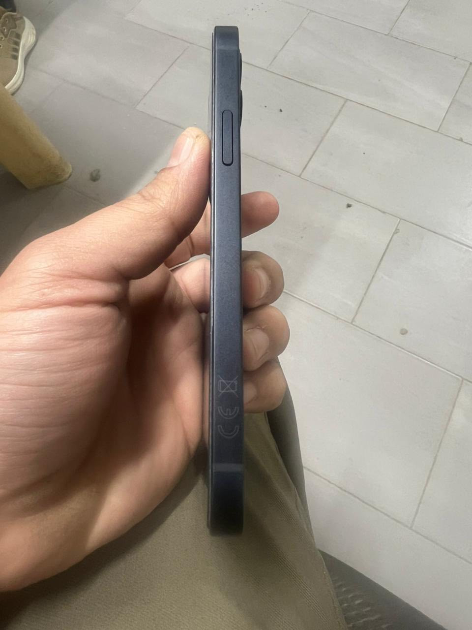 السلام عليكم ..
ايفون 12 عادي ذاكرة 128 بطارية 100 بلادية لا مستبدلة ولا مرفوعة الجهاز ((شرق اوسط))

مو امريكي 

مراوس بموبايل اندرويد بنفس الفئة السعرية 

متواجد واتساب 

***********
