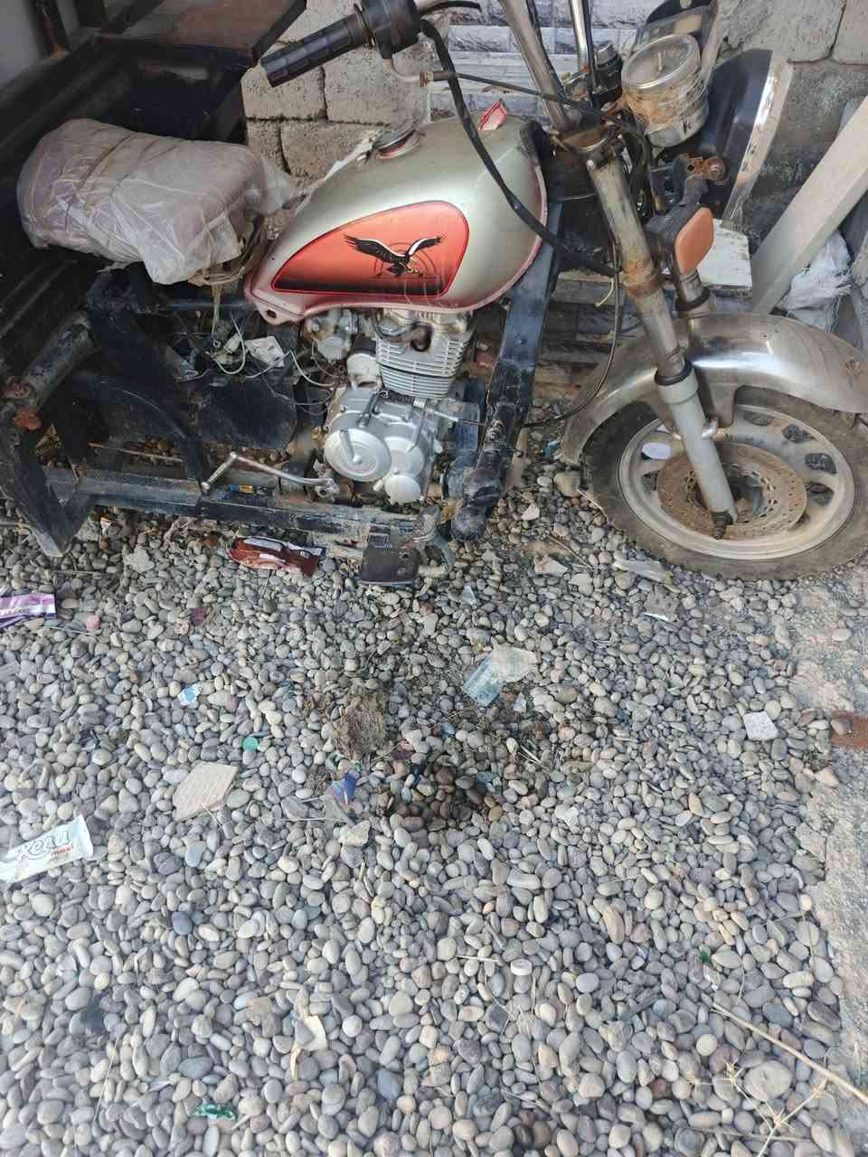 السلام عليكم ستوته للبيع بسعر رمزي ومناسب جدا 625 وبيها مجال للشراي شغالة شرط ومحرك نظيف لك 
للتواصل ***********
