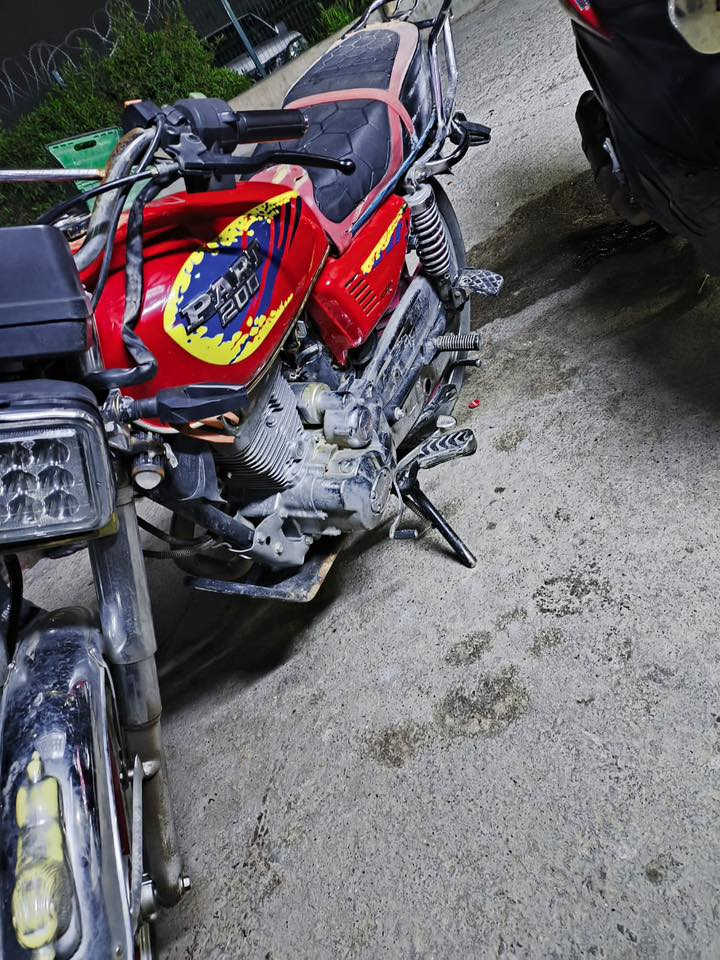 بارت للبيع نظيف وراقو معو كامل دق امشي ***********
