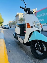 وليس ٢٠١٠ كامله الدراجه مكفول من كلشي ختم واحد رقمي 07802855014